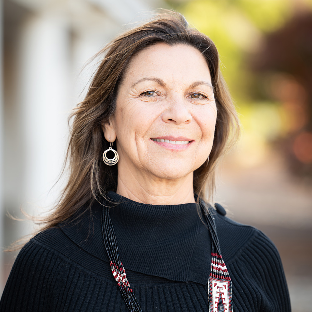 tonya leonard